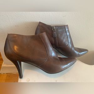 Nine West Leather booties